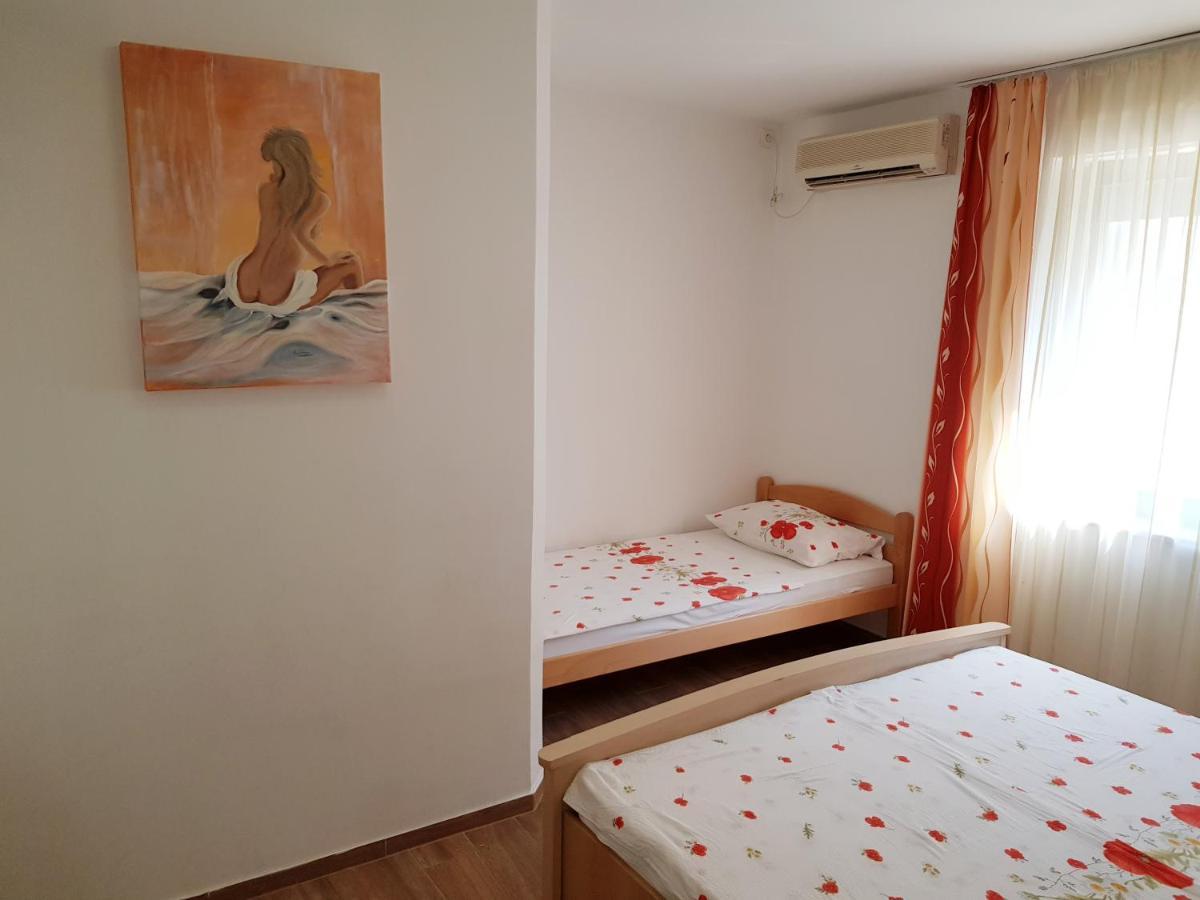 Apartments Vila Tisa Mali Lošinj Esterno foto