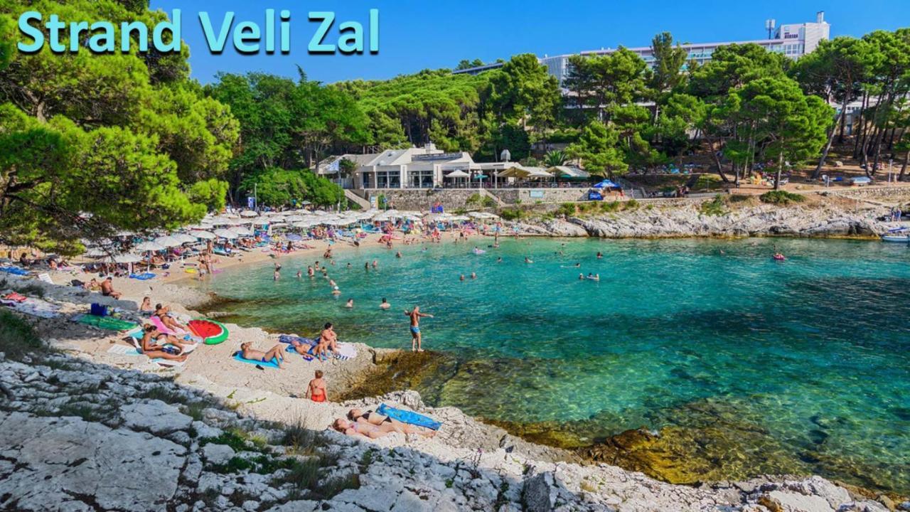Apartments Vila Tisa Mali Lošinj Esterno foto
