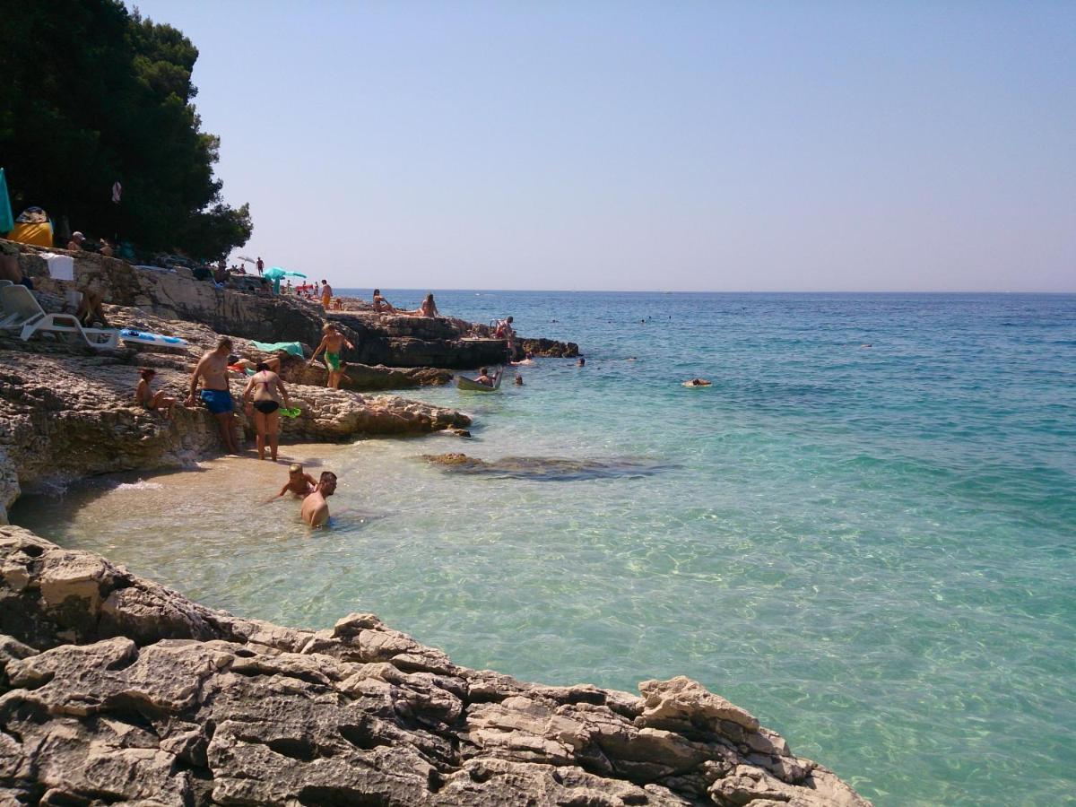 Apartments Vila Tisa Mali Lošinj Esterno foto
