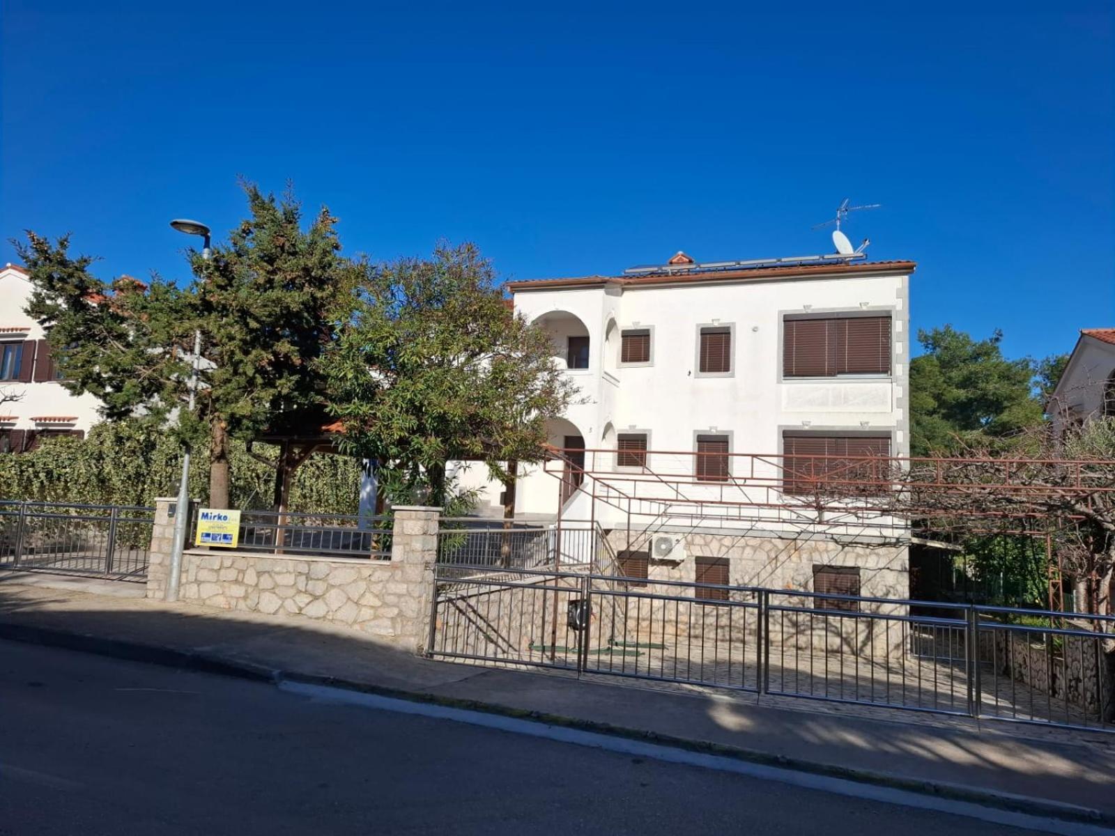 Apartments Vila Tisa Mali Lošinj Esterno foto
