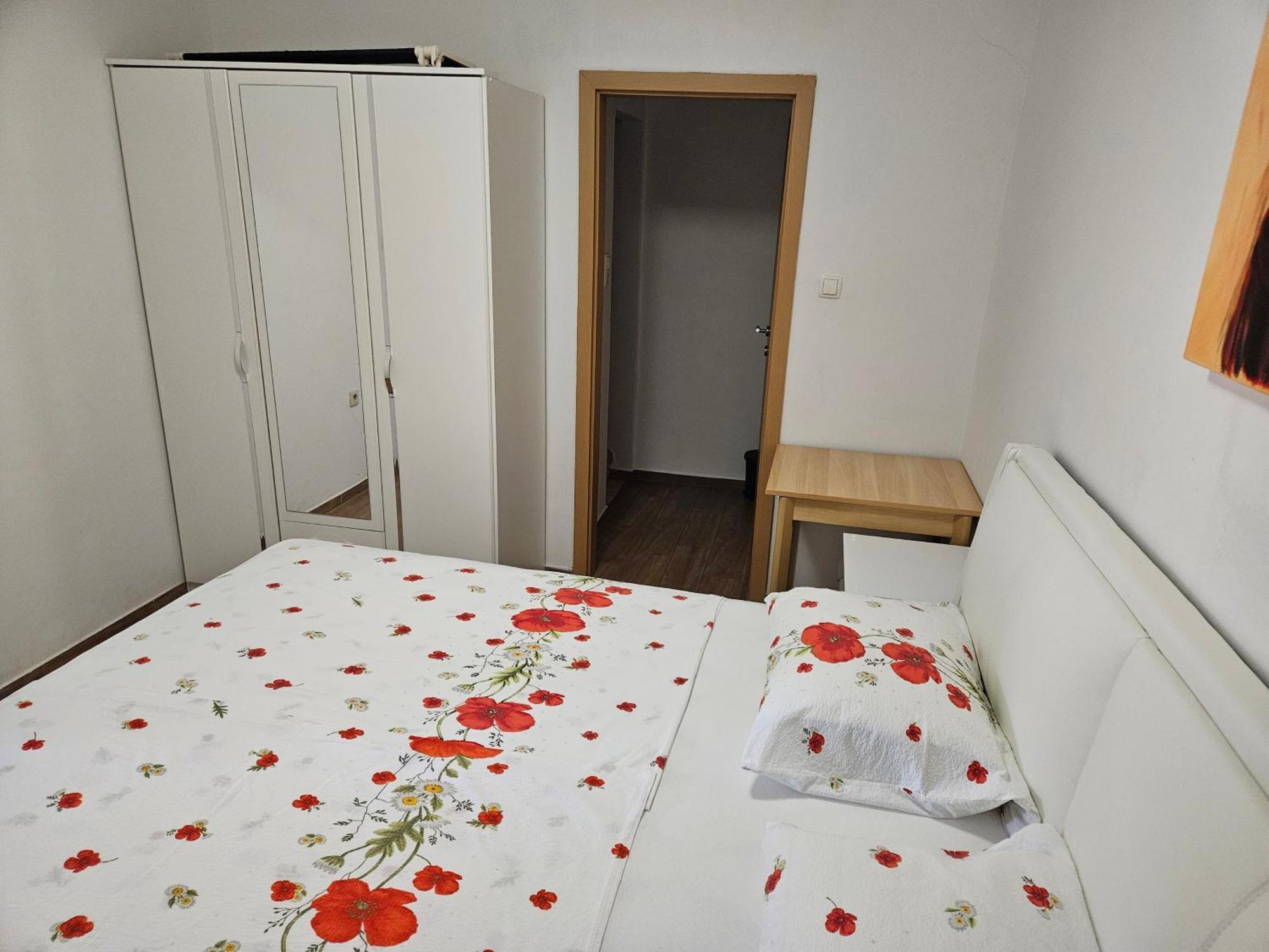 Apartments Vila Tisa Mali Lošinj Esterno foto