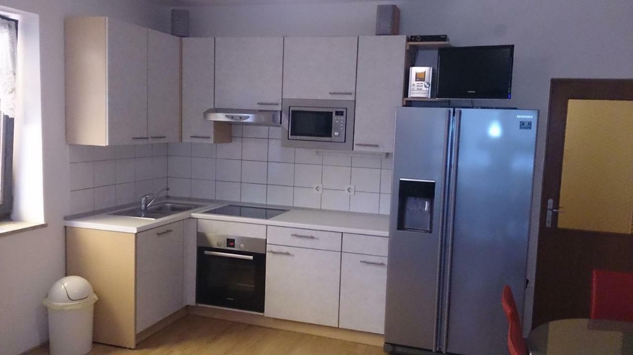Apartments Vila Tisa Mali Lošinj Esterno foto